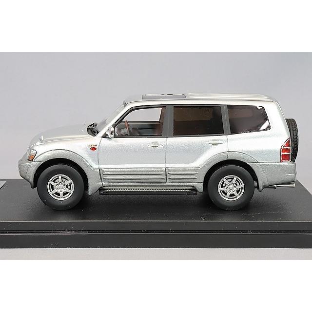 【新品】1/18 三菱 パジェロ pajero Amazon.co.jp: Sunyork 1/18 三菱 パジェロ Mitsubishi Pajero