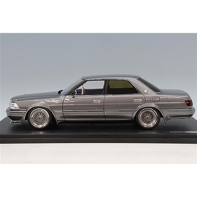 イグニッションモデル 1/18 トヨタ クラウン ロイヤル サルーン G (130