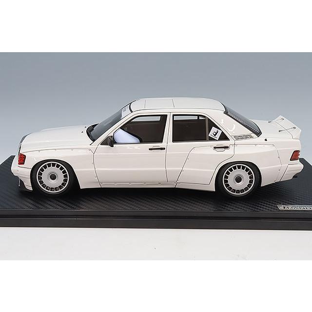 イグニッションモデル 1/18 パンデム 190 ホワイト : キッドボックス