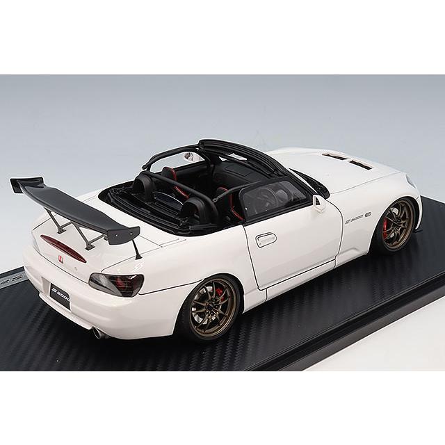 イグニッションモデル 1/18 ホンダ S2000 (AP1) ホワイト/MUGEN MF10