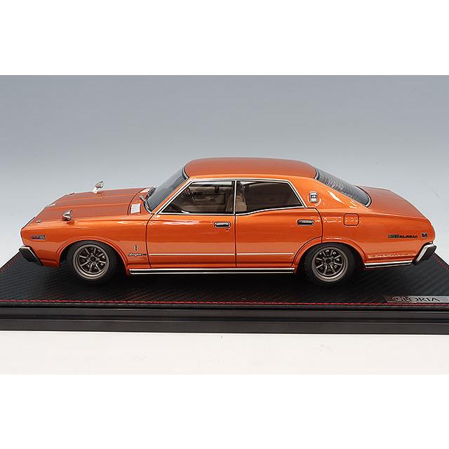 1/18 Nissan Gloria 330改Gold[イグニッションモデル] イグニッションモデル】 1/18 日産 グロリア ブロアム (330