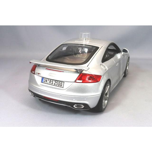 ブラゴ 1/18 アウディ TT RS シルバー : キッドボックス Yahoo!店