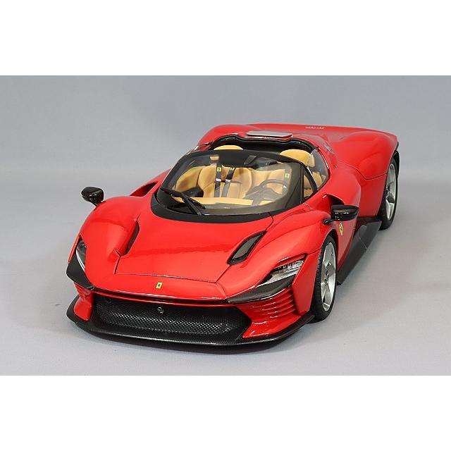 ブラゴ 1/18 フェラーリ デイトナ SP3 クローズルーフ 2022 レッド