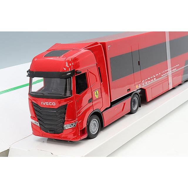 ブラゴ 1/43 イベコ S-Way 570 キャブ & トレーラー フェラーリ SF-24