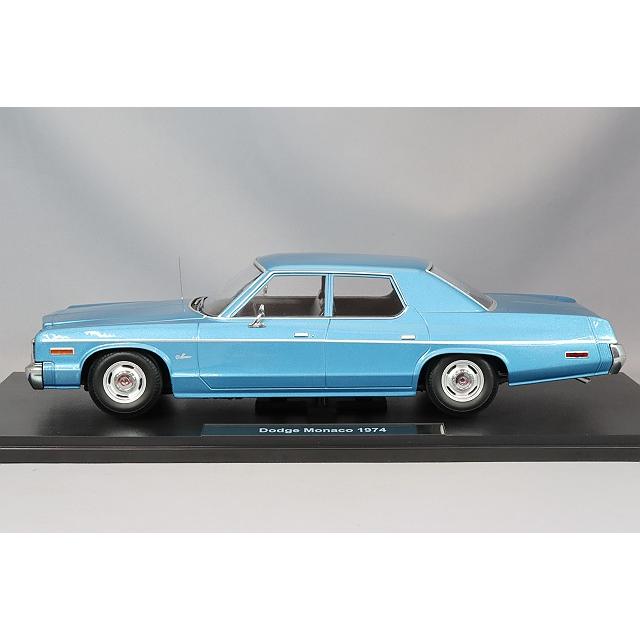 KKスケール 1/18 ダッジ モナコ 1974 ブルーメタリック : キッド
