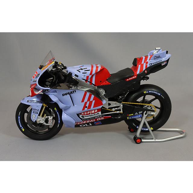 KILO WORKS 1/12 グレシーニレーシング ドゥカティ デスモセディチ