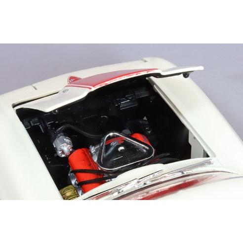 ミニカー/完成品 アメリカンマッスル 1/18 1967 シボレー コルベット
