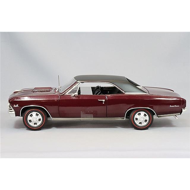 アメリカンマッスル 1/18 1966 シボレー シェベル SS396 マデイラ