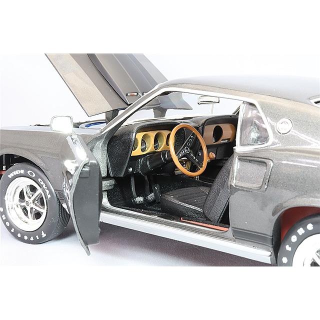 アメリカンマッスル 1/18 1969 フォード マスタング ヒットマングレー