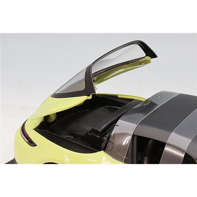 マイスト 1/18 ポルシェ 911 タルガ 4 GTS (992.2) イエロー : キッド