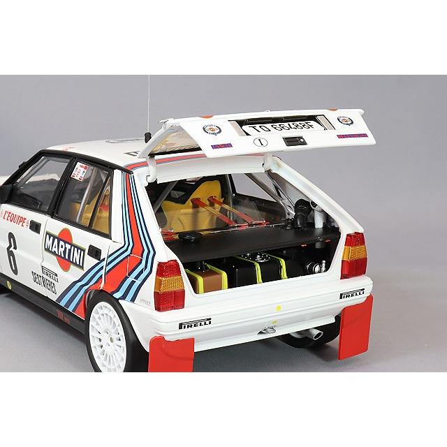1/18 京商 ランチア デルタ HF インテグラーレ マルティニ6 京商 1/18 ランチア デルタ HF インテグラーレ 