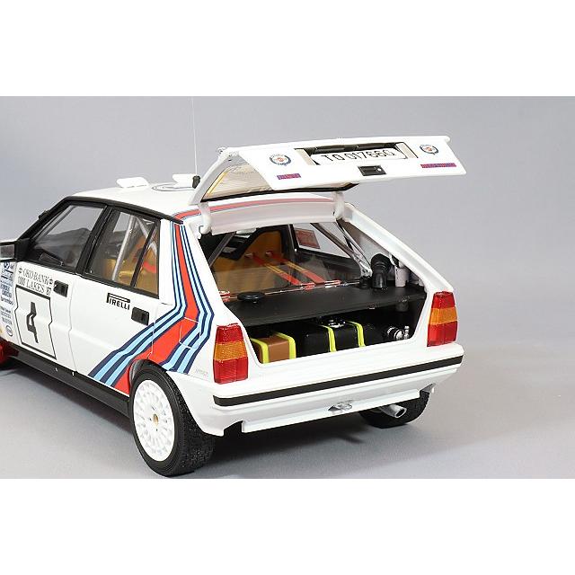 京商 1/18 ランチア デルタ HF 4WD 