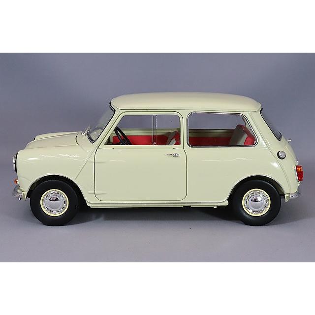 希少！！1959年式 モーリスミニ 京商 京商 1/18 モーリス ミニ Mk.1 1959 チェリーレッド