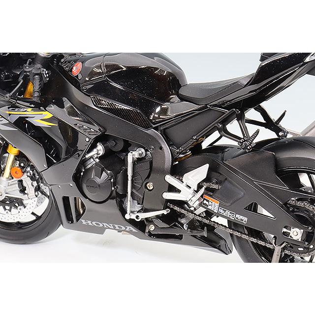 LCDモデル 1/12 ホンダ CBR1000RR-R ファイヤーブレード SP ブラック
