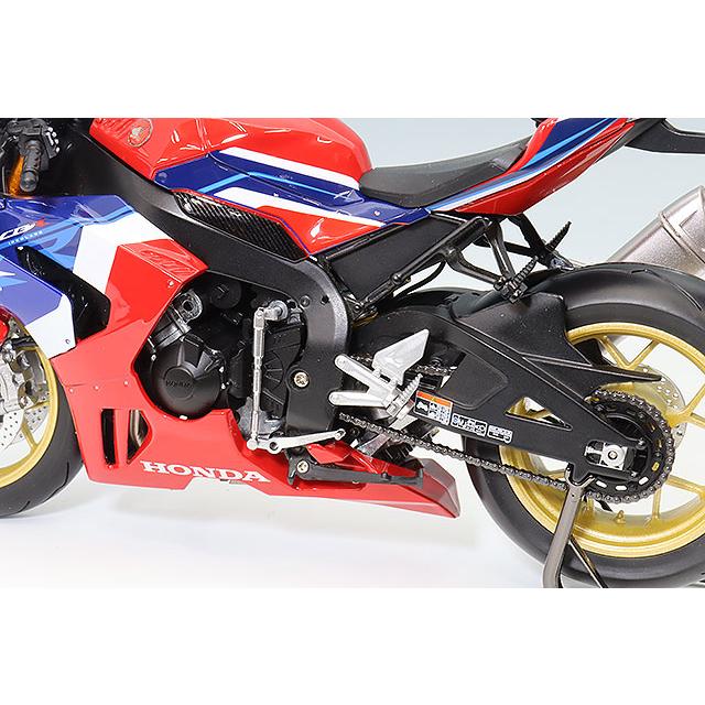 LCDモデル 1/12 ホンダ CBR1000RR-R ファイヤーブレード SP レッド