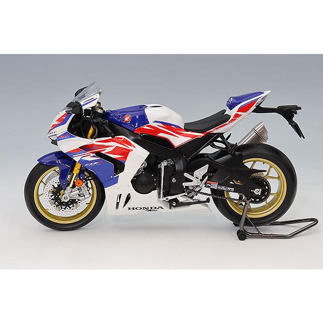 LCDモデル 1/12 ホンダ CBR1000RR-R ファイヤーブレード SP ホワイト