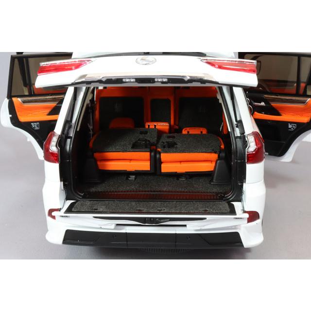 新発売 LCD 1/18 レクサス LX 570 全開閉 ホワイト ミニカー Amazon.co.jp: ミニカー 1/18 レクサス LX570 SUV LCD-MODEL 1