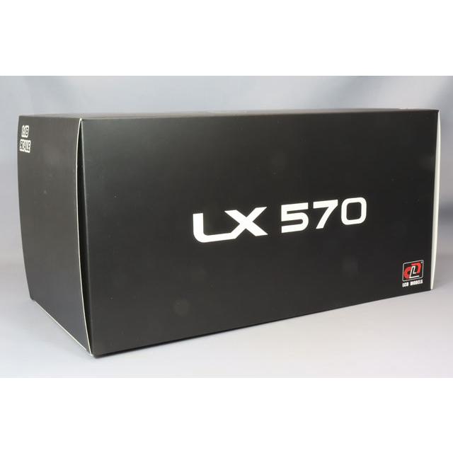 1/18 レクサス Lexus LX570 新品 【ホワイト＆ブラック】 1/18 LCD 2020 Lexus LX570 (White) Diecast Car Model
