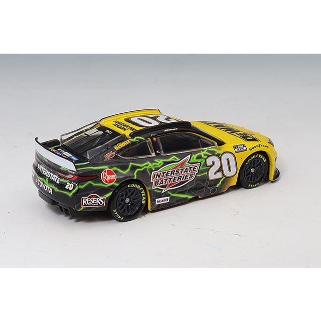 ライオネルレーシング 1/64 トヨタ カムリ XSE "DEWALT/INTERSTATE BATTERIES" 2025 NASCAR #20 C.ベル |  | 02