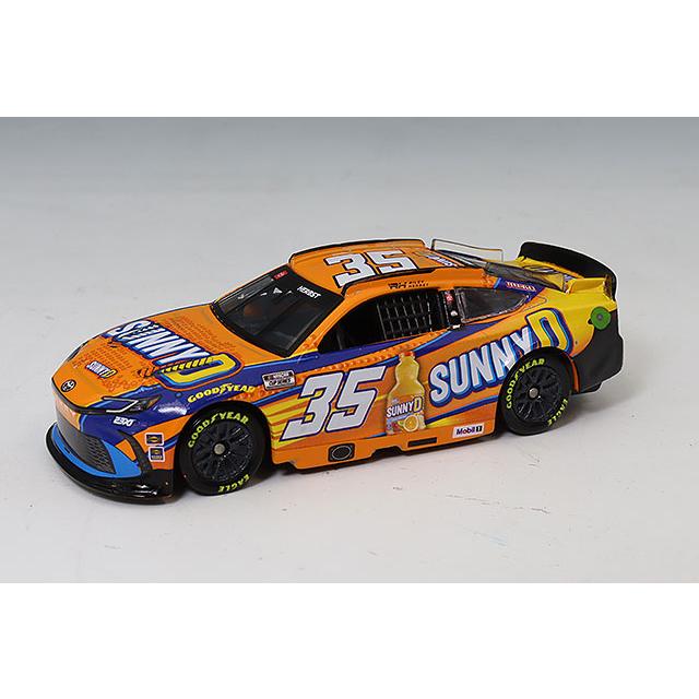 ライオネルレーシング 1/64 トヨタ カムリ XSE 