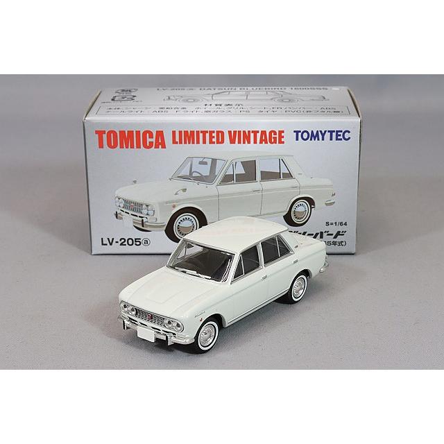トミカリミテッドヴィンテージ 1/64 ダットサン ブルーバード 4ドア