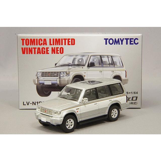 トミカリミテッドヴィンテージNEO 1/64 三菱 パジェロ ミッドルーフ