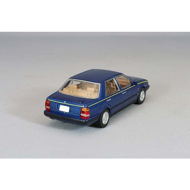 トミカリミテッドヴィンテージネオ ランチア テーマ 8.32 ミニカー/完成品 トミカリミテッドヴィンテージ NEO 1/64 ランチア