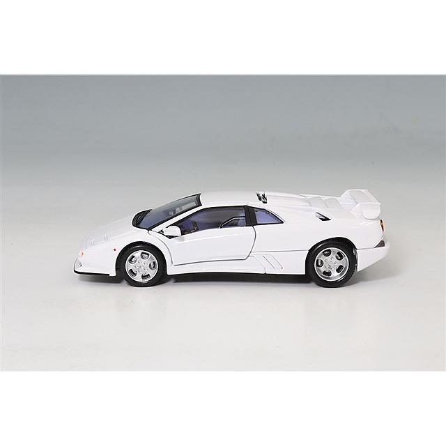 トミカリミテッドヴィンテージ NEO 1/64 ランボルギーニ ディアブロ