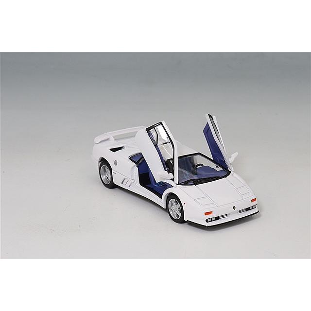 トミカリミテッドヴィンテージ NEO 1/64 ランボルギーニ ディアブロ