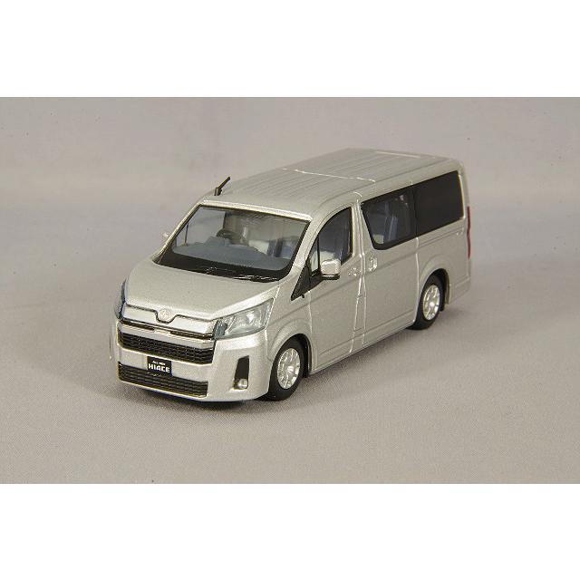 Model1 モデルワン 1 64 トヨタ ハイエース 300 海外仕様 シルバーマイカメタリック M1 C キッドボックス Yahoo 店 通販 Yahoo ショッピング