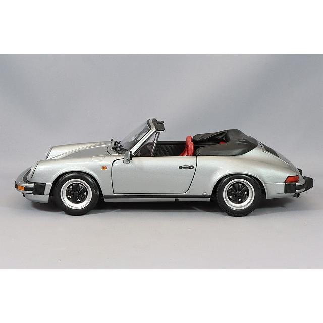 ミニチャンプス 1/18 ポルシェ 911 カレラ 3.2 カブリオレ 1983
