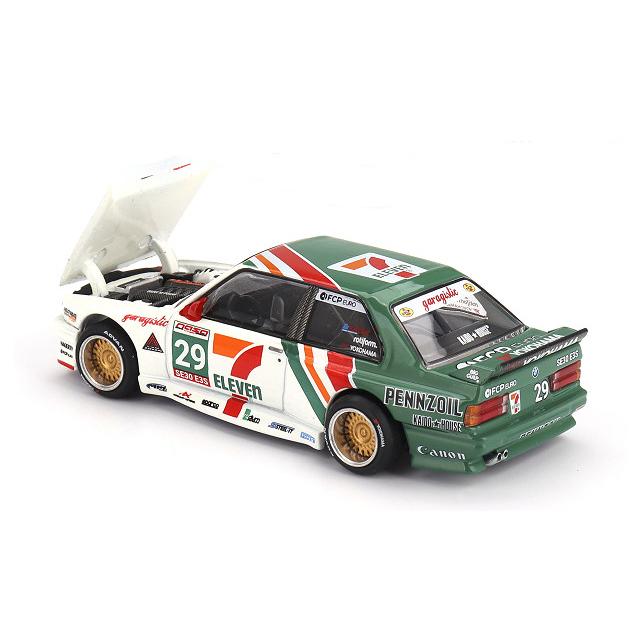 KAIDO HOUSE x TSM ミニGT 1/64 BMW M3 WORKS V1 ラリー・チェン (左