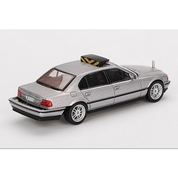 TSM ミニGT 1/64 BMW 750IL 