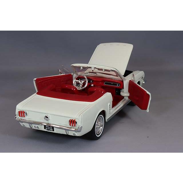 モーターマックス 1/24 1964 フォード マスタング コンバーチブル