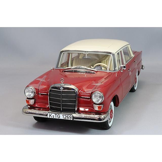 ノレブ 1/18 メルセデスベンツ 200 1966 レッド : キッド ノレブ 1/18 メルセデスベンツ 200 1966 レッド : キッド