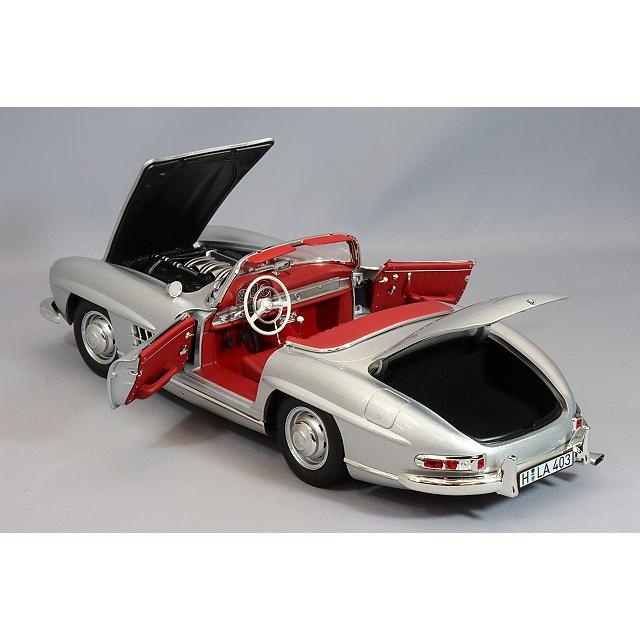 メルセデス・ベンツ SL ミニカー シルバー 赤内装 メルセデス・ベンツ SL ミニカー シルバー 赤内装 メルセデス