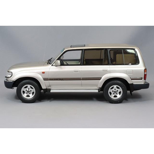 オットー 1/18 トヨタ ランドクルーザー HDJ80 1992 ベージュ : キッド