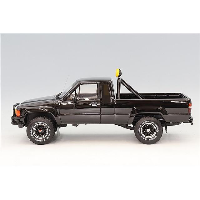 オットー 1/18 トヨタ ハイラックス SR5 1985 ブラック (BTTF仕様