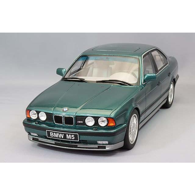 BMW M5 (E34) 1/43 スケールモデル ミニカー/完成品 オットー 1/18 BMW E34 フェーズ1 ツーリング M5 1991