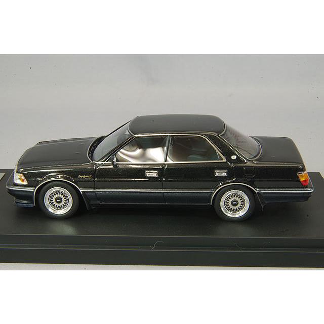 新品未使用品 1/43 トヨタ クラウン マジェスタ ブラック トヨタ クラウンマジェスタ ブラック(黒)の中古車一覧｜中古車