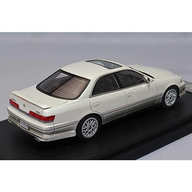 ミニカー/完成品 MARK43 1/43 トヨタ マーク2 ツアラー V JZX100 1999 カスタムバージョン プレステ-ジャスパールトーニングの画像