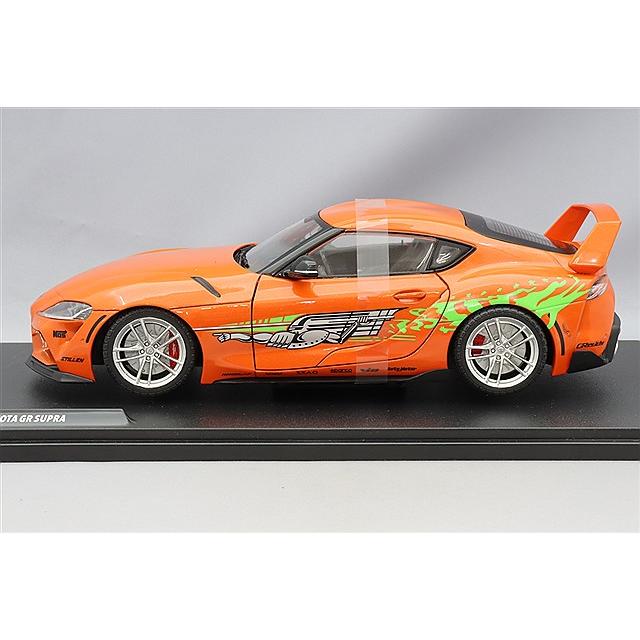 ソリド 1/18 トヨタ GR スープラ トリビュート 2024 オレンジ 左