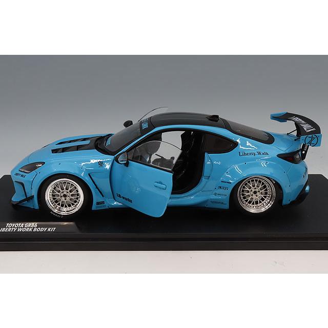 ソリド 1/18 トヨタ GR86 LBWK ボディキット 2024 ブルー : キッド