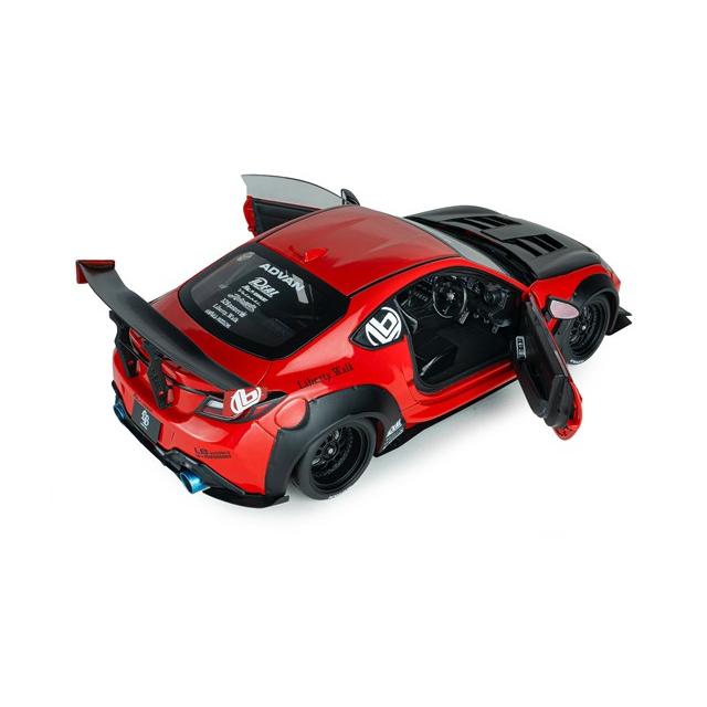 ソリド 1/18 トヨタ GR86 リバティーウォーク ボディキット 2024
