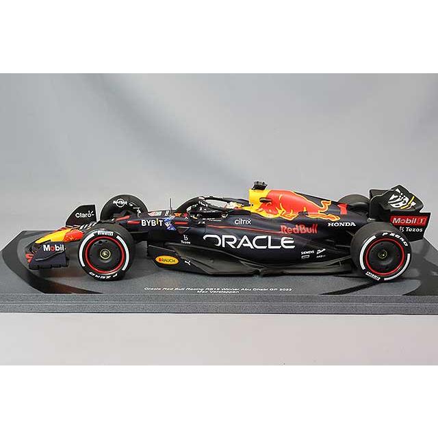 スパーク 1/18 オラクル レッドブルレーシング RB18 2022 F1 アブダビ