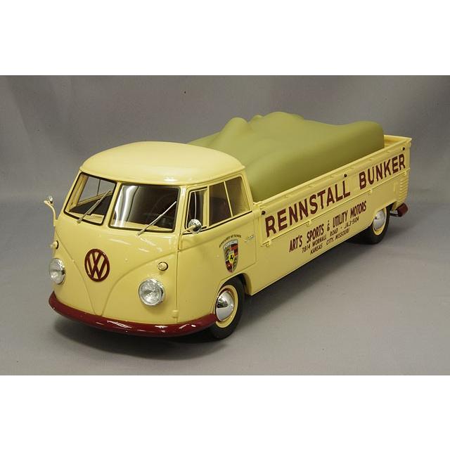 シュコー製　フォルクスワーゲン　T1 トランスポーター　1/18 ミニカー/完成品 シュコー 1/18 フォルクスワーゲン T1 レーシングカー
