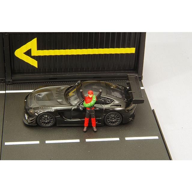 Tarmac 1/64 メルセデス AMG GT3 #3 ピットジオラマ ボックスセット3