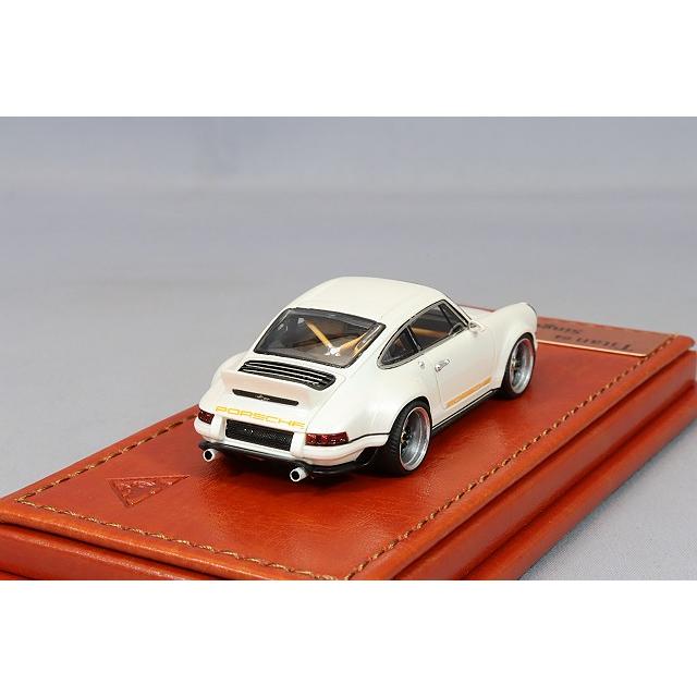 タイタン64 1/64 シンガー DLS パールホワイト |  | 02