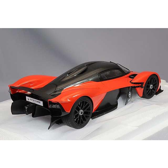 TOP SPEED 1/18 アストンマーチン ヴァルキリー マキシマムオレンジ