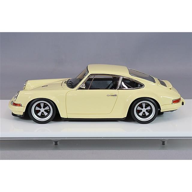 VISION 1/43 シンガー 911 (964) クーペ パステルイエロー |  | 01